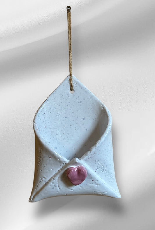 Keramikophæng – “Kærlighedsbrev” – ca. 17 cm