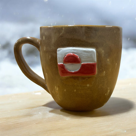 Stentøjskrus grønlandsk flag og teksten kærlighed