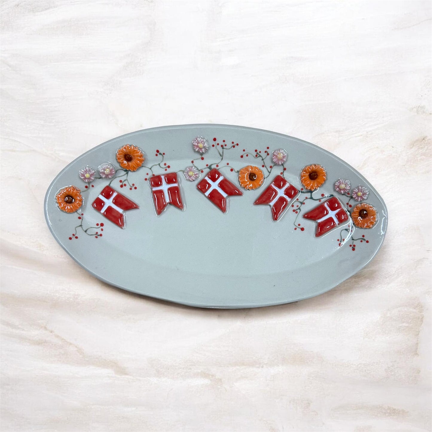 Festligt håndlavet fad