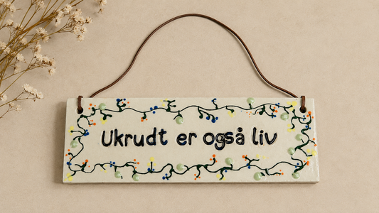 Håndlavet keramikskilt