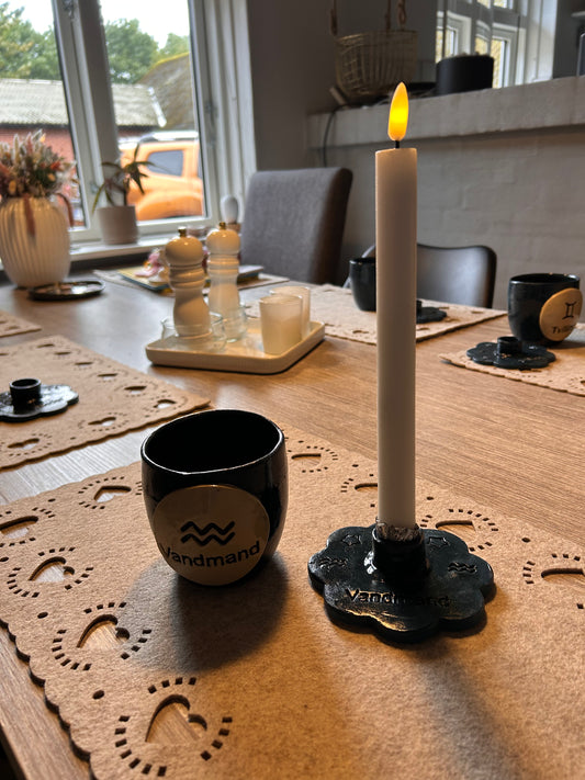 Stjernetegn vandmand lyssestage og krus .2 sortering